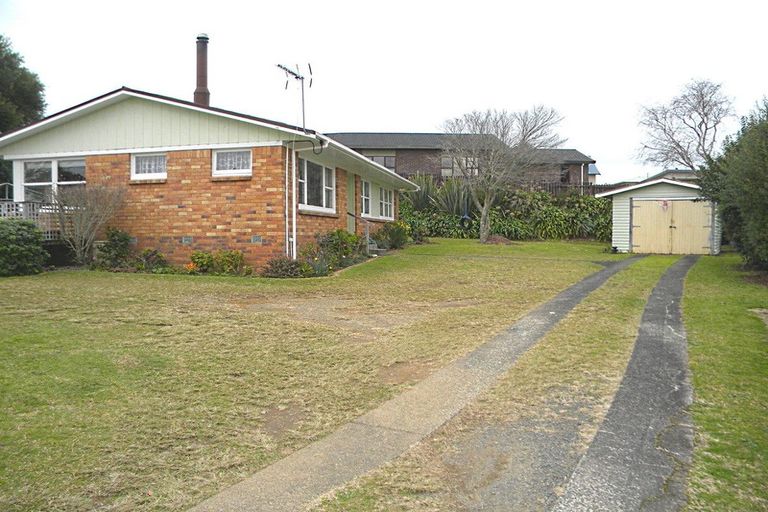 Photo of property in 241 Brady Street, Te Awamutu, 3800
