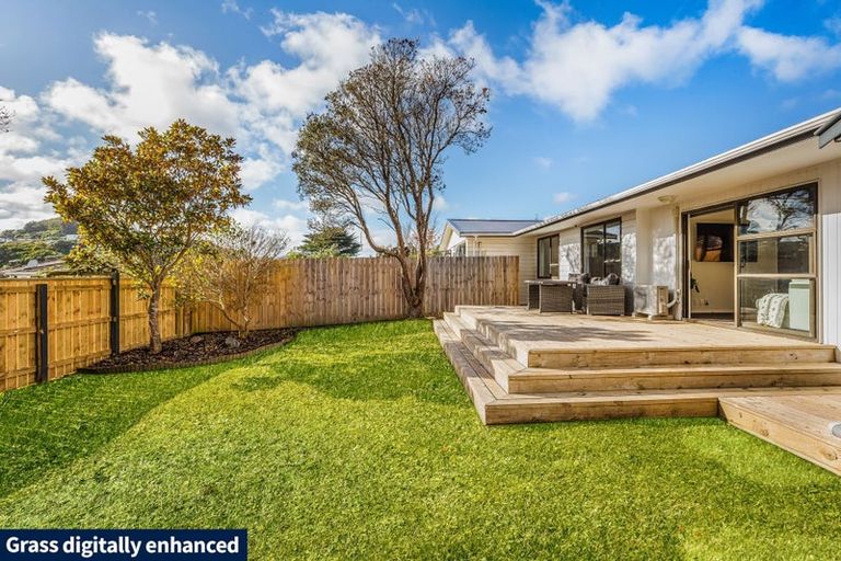 Photo of property in 13a Transom Close, Whitby, Porirua, 5024