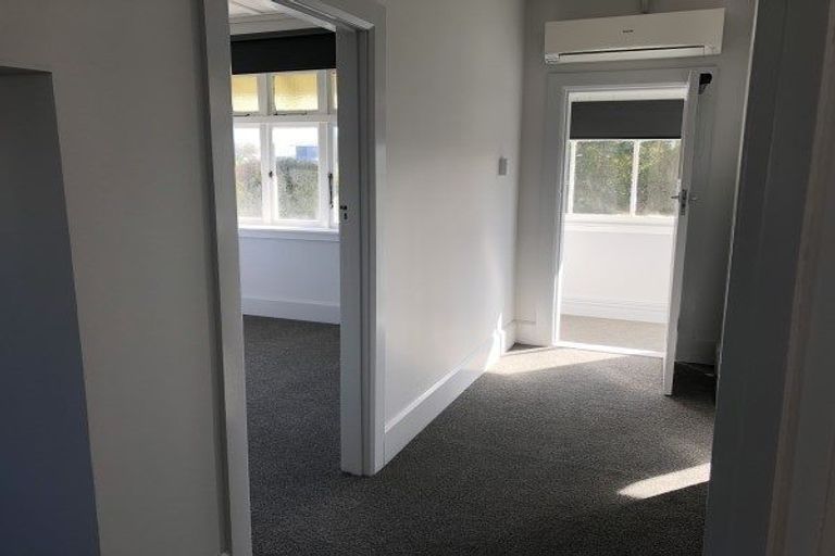 Photo of property in 502 Tremaine Avenue, Takaro, Palmerston North, 4410