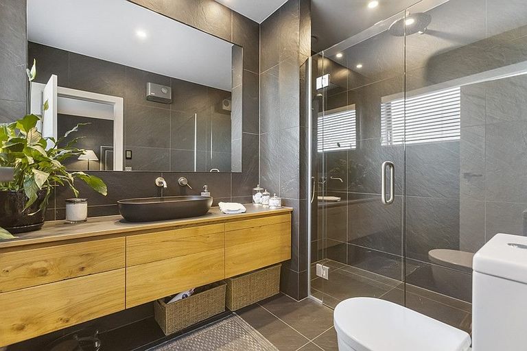 Photo of property in 102 Hall Road, Bannockburn, Cromwell, 9384