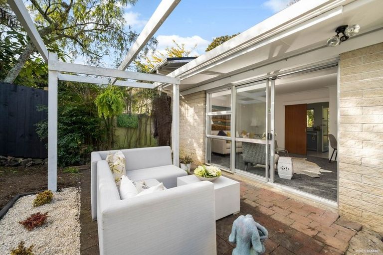 Photo of property in 2/21 Cosy Place, Howick, Auckland, 2014