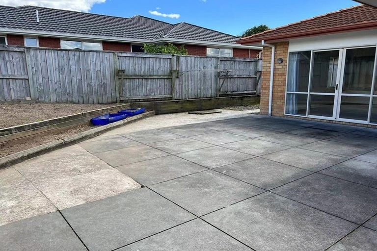 Photo of property in 5 Dumfries Place, Pyes Pa, Tauranga, 3112