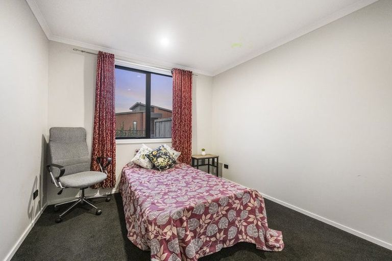 Photo of property in 2/8 Bostonkip Crescent, Fitzroy, Hamilton, 3282