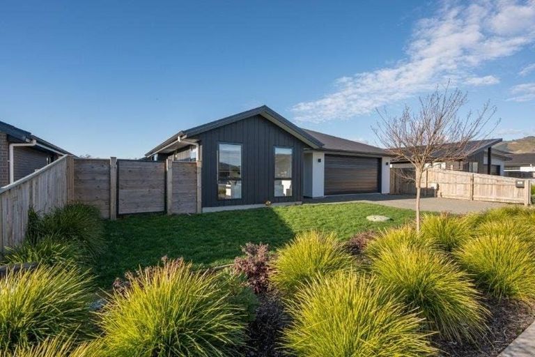 Photo of property in 8 Esher Lane, Richmond, 7020