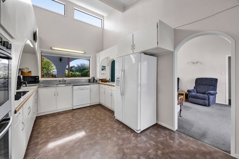 Photo of property in 116 Weraroa Road, Waverley, 4510