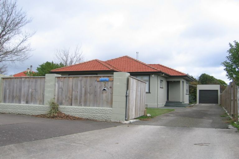 Photo of property in 7 Freyberg Street, Roslyn, Palmerston North, 4414