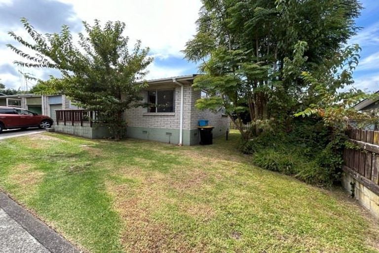 Photo of property in 121a Otumoetai Road, Brookfield, Tauranga, 3110