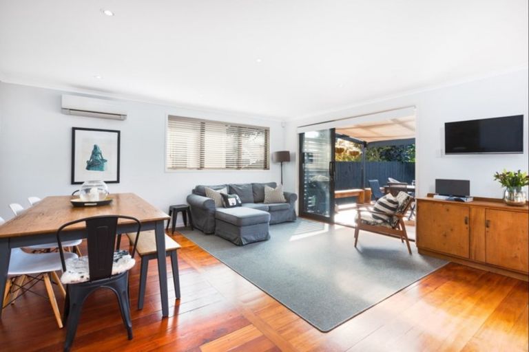 Photo of property in 23 Maranui Avenue, Point Chevalier, Auckland, 1022