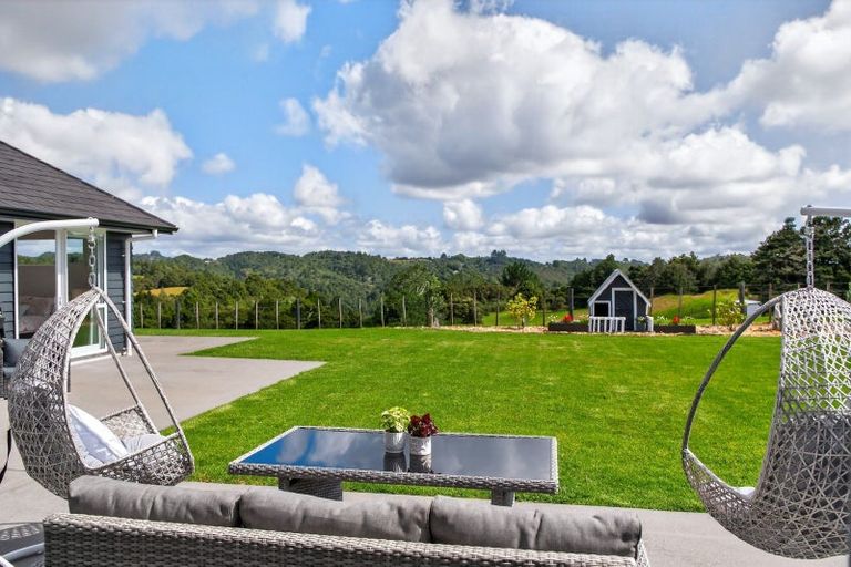 Photo of property in 308 Owhiwa Road, Parua Bay, Onerahi, 0192