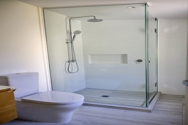 Photo of property in 22c Waipa Street, Birkenhead, Auckland, 0626