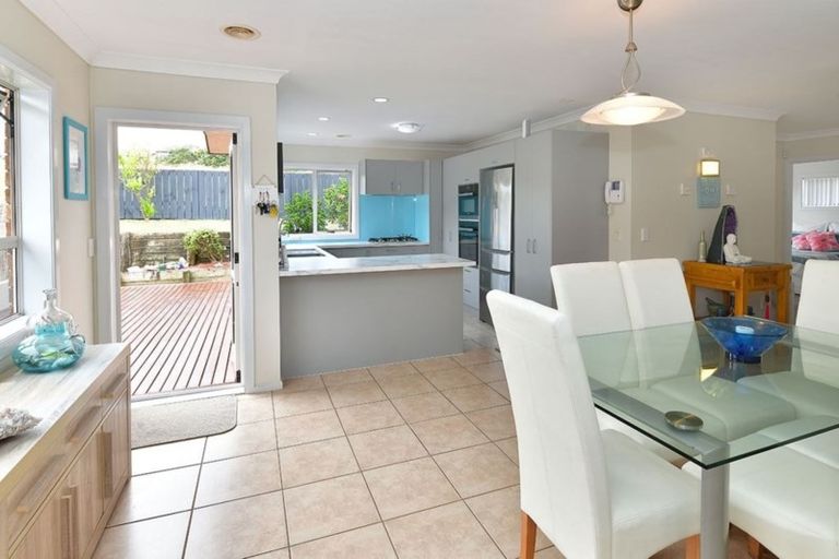 Photo of property in 8 Greenway Rise, Gulf Harbour, Whangaparaoa, 0930