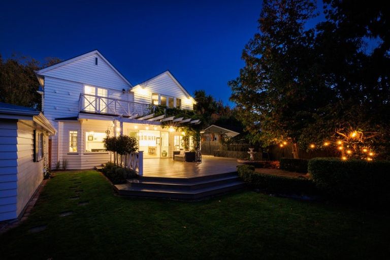 Photo of property in 23 Elmira Avenue, Hokowhitu, Palmerston North, 4410