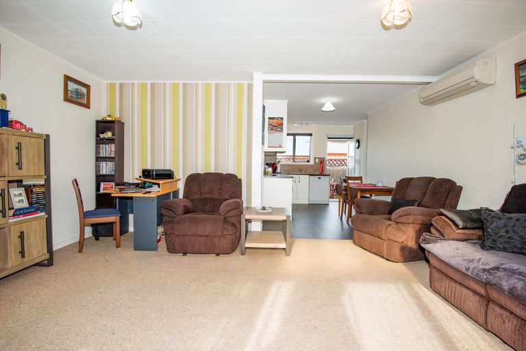 Photo of property in 108a Molyneux Avenue, Cromwell, 9310