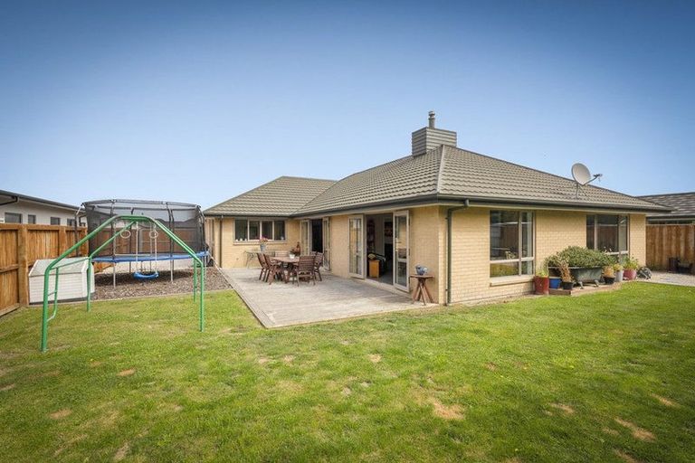 Photo of property in 15 Broomleigh Drive, Rolleston, 7615