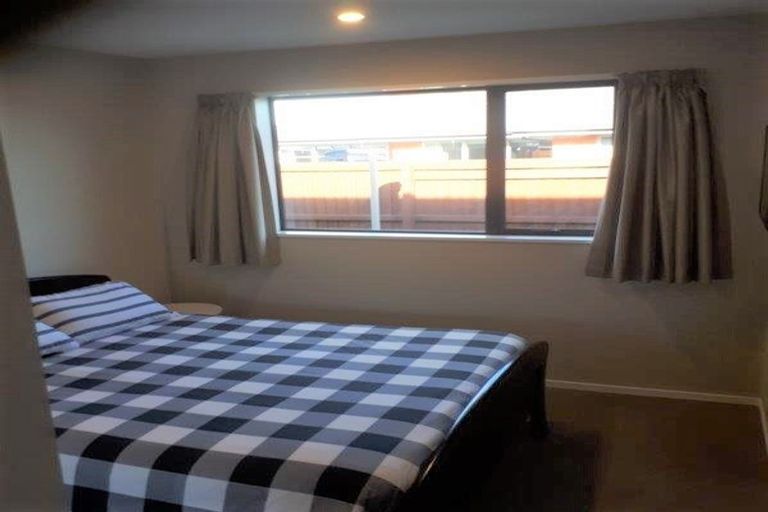 Photo of property in 8 Wattle Lane, Rangiora, 7400