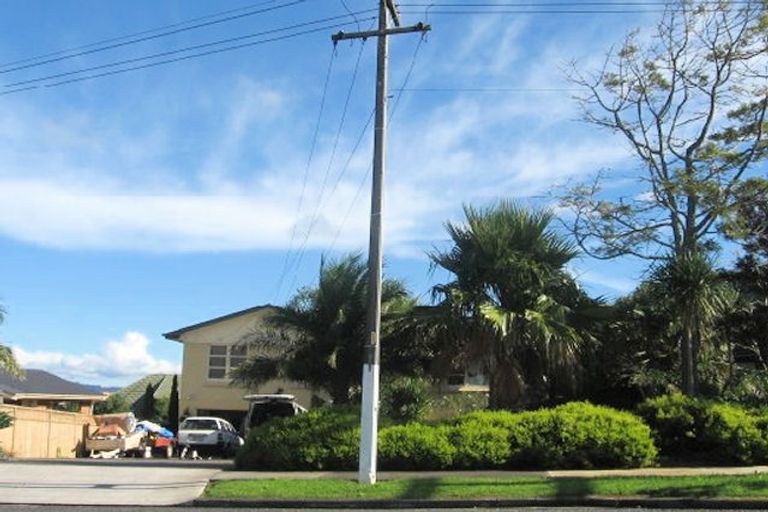 Photo of property in 95 Bradbury Road, Botany Downs, Auckland, 2010