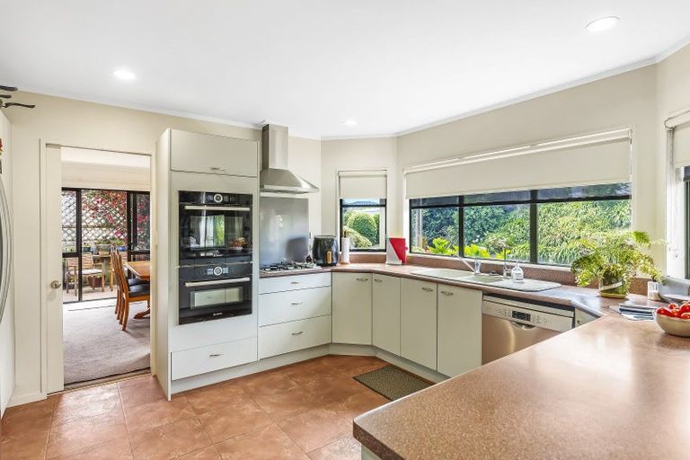 Photo of property in 12 Rua Road, Paraparaumu Beach, Paraparaumu, 5032