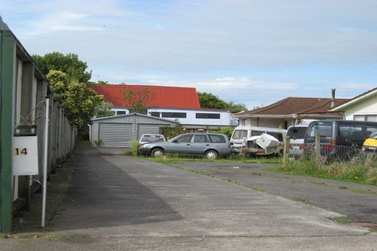 Photo of property in 14 Mikasa Place, Mangere, Auckland, 2022