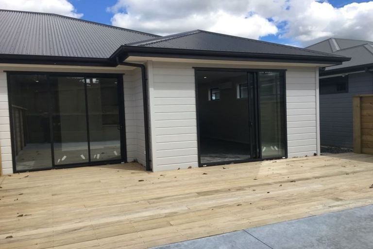 Photo of property in 25a Shrule Place, Huntington, Hamilton, 3210