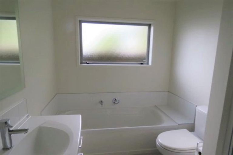 Photo of property in 3 Mill Road, New Plymouth, 4310