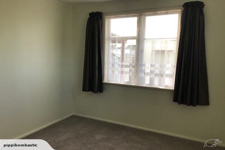Photo of property in 25 Ruapehu Street, Castlecliff, Whanganui, 4501
