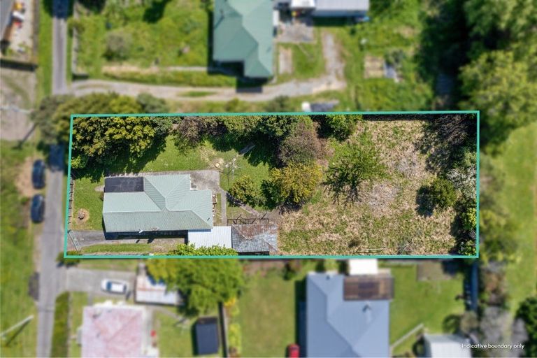 Photo of property in 42 Waerenga Road, Otaki, 5512