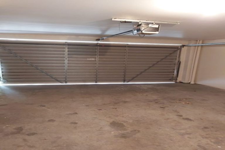 Photo of property in Hagley Mews, 5/454 Hagley Avenue, Christchurch Central, Christchurch, 8011