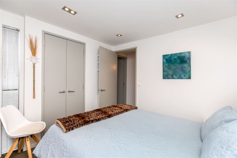 Photo of property in 90b Buller Street, New Plymouth, 4312