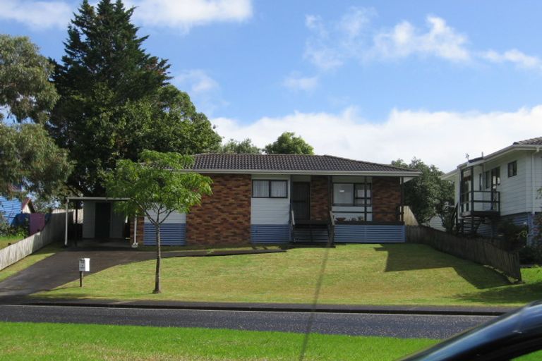 Photo of property in 114 Universal Drive, Henderson, Auckland, 0610