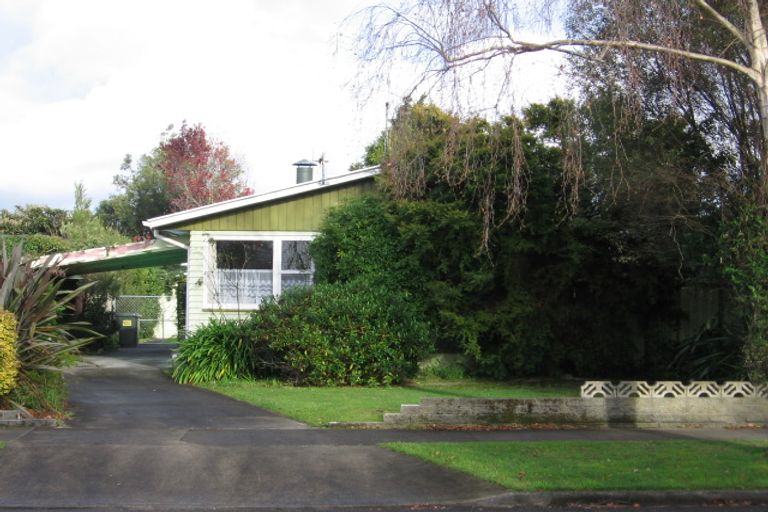 Photo of property in 103 Ruamahanga Crescent, Terrace End, Palmerston North, 4410