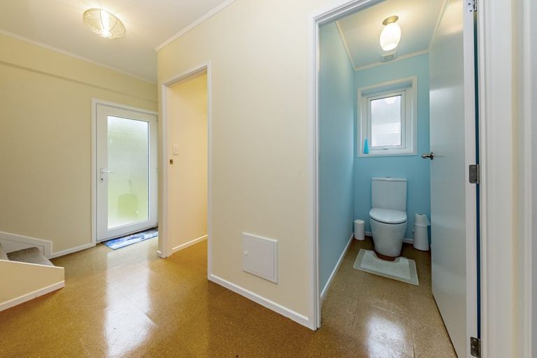 Photo of property in 19 Greers Road, Weymouth, Auckland, 2103