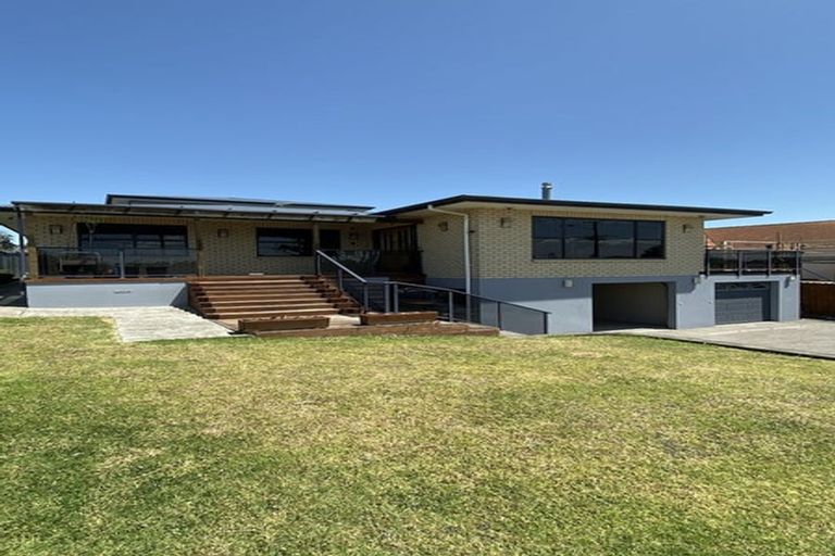 Photo of property in 12 Pah Road, Papatoetoe, Auckland, 2025