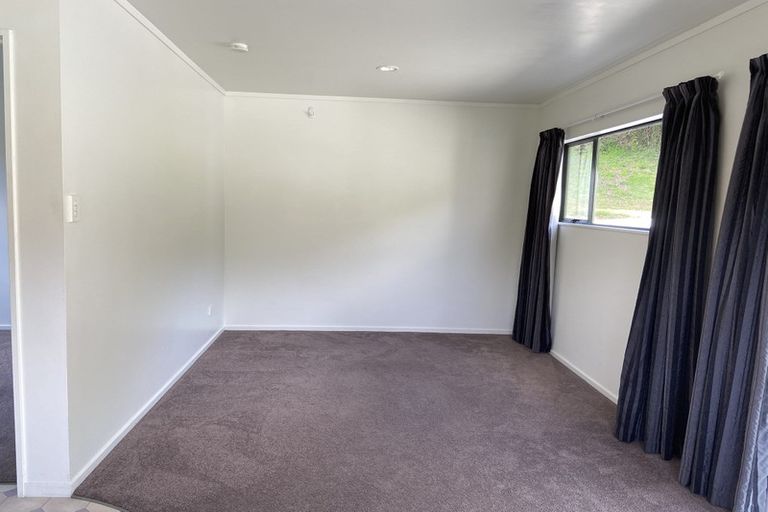 Photo of property in 25 Seaview Crescent, Picton, 7220