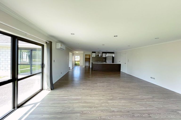 Photo of property in 34 Longbow Terrace, Flagstaff, Hamilton, 3210