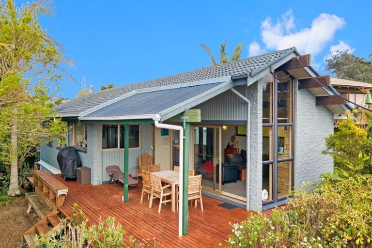 Photo of property in 96 Glenvar Road, Torbay, Auckland, 0630