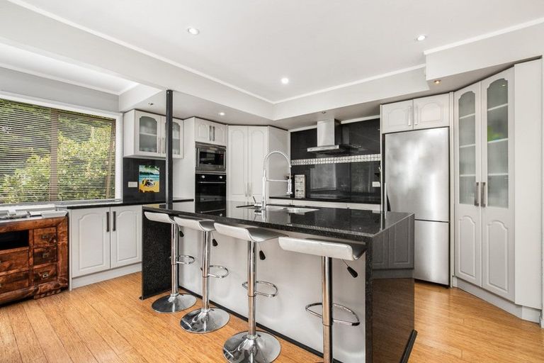 Photo of property in 5a Grevillea Court, Totara Heights, Auckland, 2105