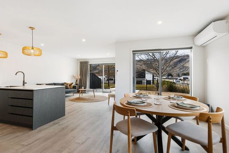 Photo of property in 24 Wallis Drive, Cromwell, 9310