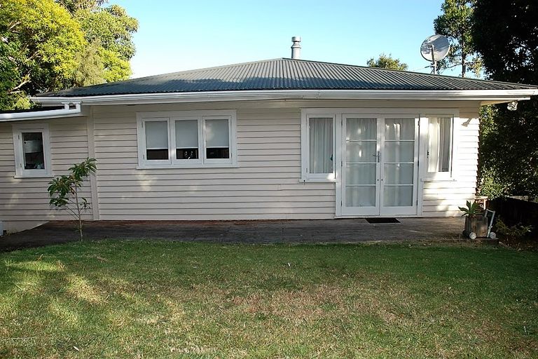 Photo of property in 5 Springtime Crescent, Stanmore Bay, Whangaparaoa, 0932