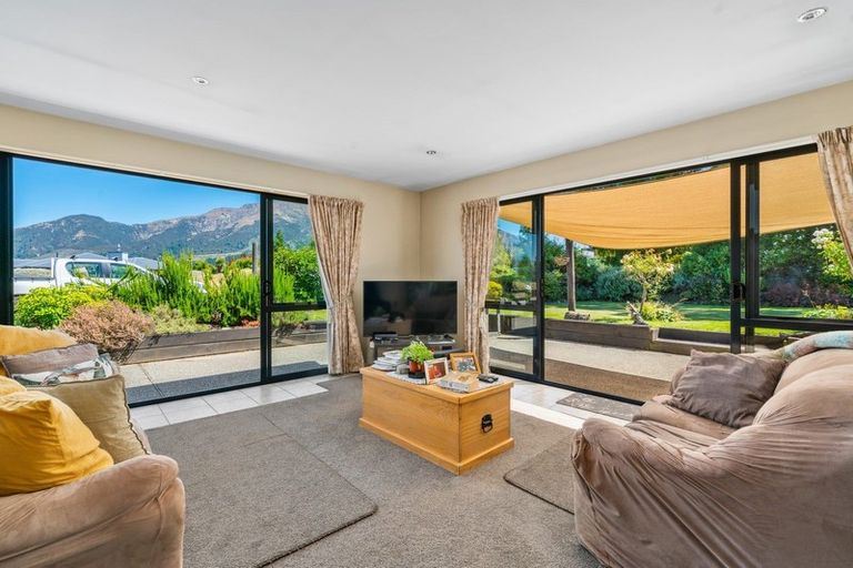 Photo of property in 67 Grandview Road, Lake Hawea, Wanaka, 9382