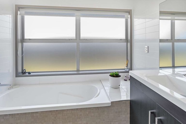 Photo of property in 41 Pompano Key, Papamoa Beach, Papamoa, 3118