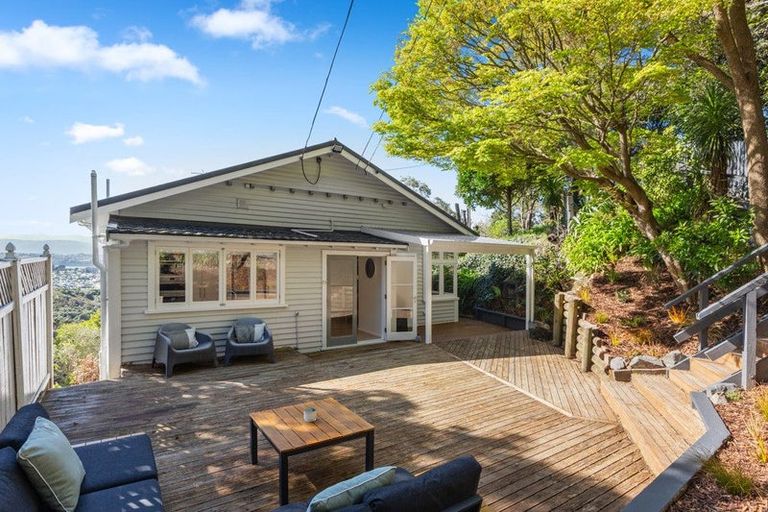Photo of property in 32 Havelock Street, Mornington, Wellington, 6021