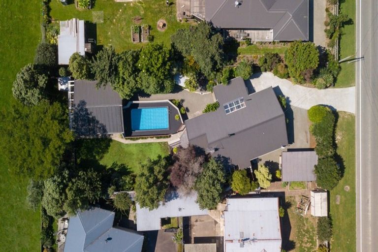 Photo of property in 62 Waimea West Road, Brightwater, 7022