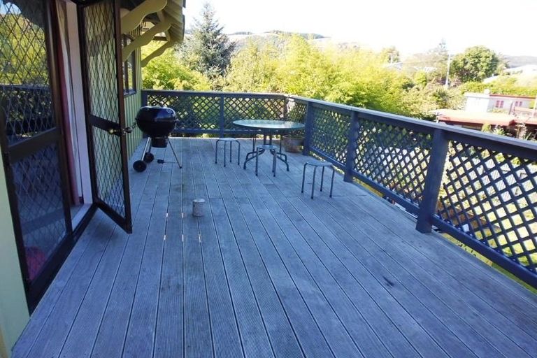 Photo of property in 49 Poplar Avenue, Raumati South, Paraparaumu, 5032