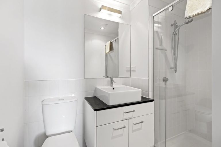 Photo of property in Algarve Apartments, 109/332 Maunganui Road, Mount Maunganui, 3116