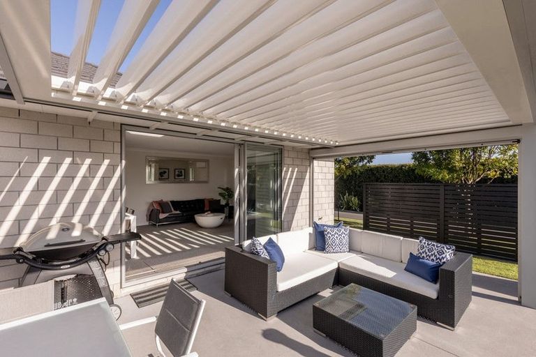 Photo of property in 12b Kayelene Place, Omokoroa, 3114