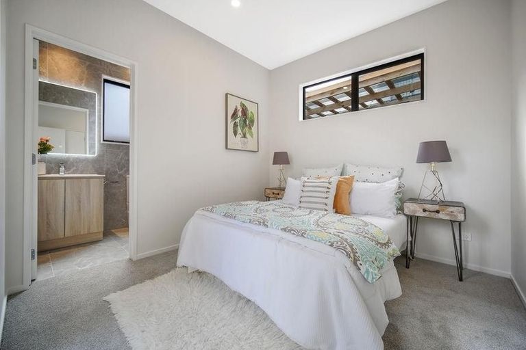 Photo of property in 82 Bellbird Street, Papakura, 2110