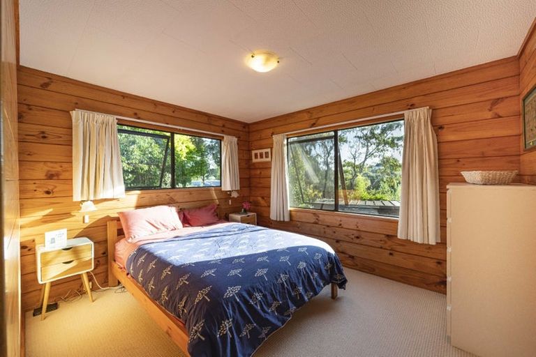 Photo of property in 1/27 Salem Place, Torbay, Auckland, 0630