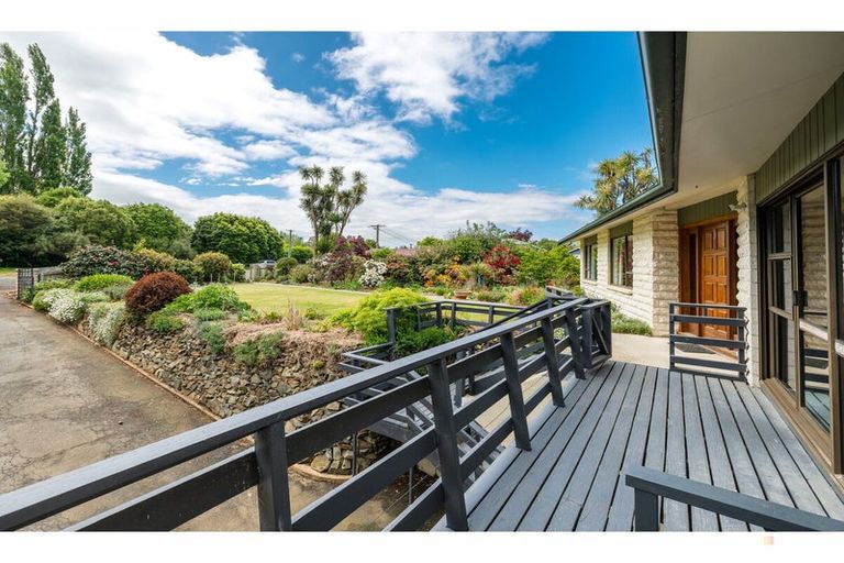 Photo of property in 11-17 Hayes Street, Waimate, 7924