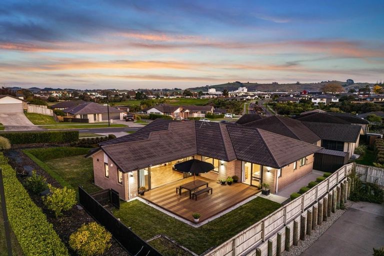 Photo of property in 25 Hillpark Drive, Pokeno, 2402