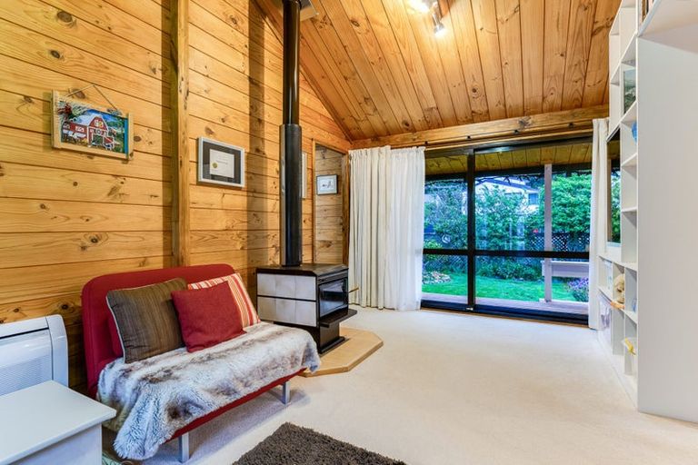 Photo of property in 2 Bosun Terrace, Whitby, Porirua, 5024